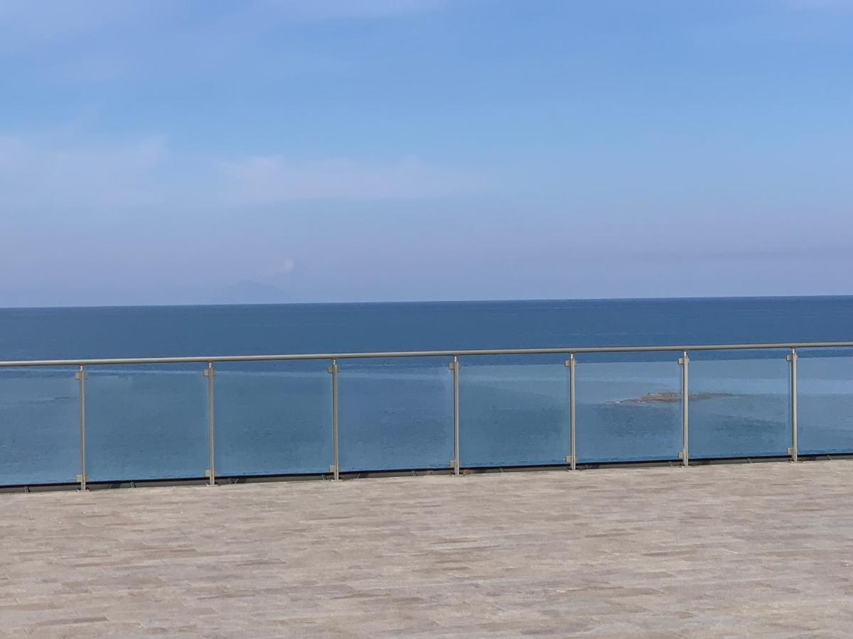 La Porta Delle Eolie Διαμέρισμα Capo dʼOrlando Εξωτερικό φωτογραφία